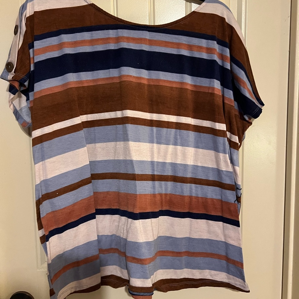 Boxy Blue and Brown Short Sleeve T-Shirt